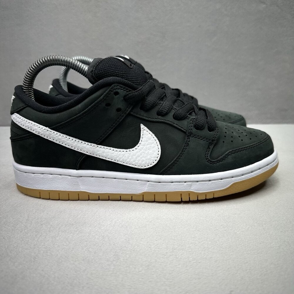 Mens 6 / Womens 7.5 Nike SB Dunk Low Pro Black / Gum Shoes Skateboarding‎ NEW